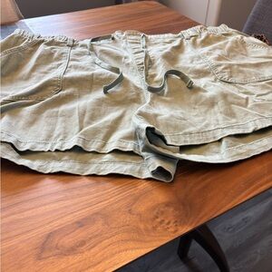 Terra & Sky Green Cargo Shorts Lightweight Casual Wear